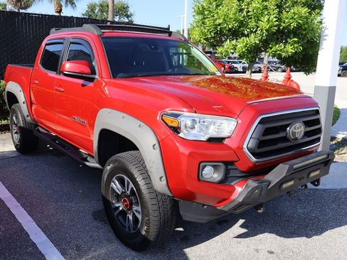 Used 2021 Toyota Tacoma SR5 RWD image 6