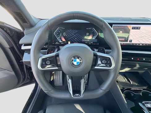 Used 2026 BMW 530i w/ M Sport Package RWD image 40
