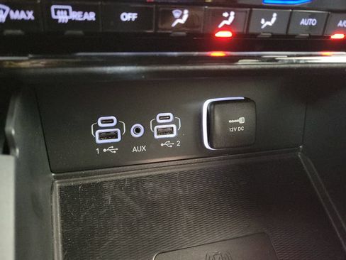 Used 2025 Jeep Grand Cherokee L Laredo w/ Luxury Tech Group I AWD/4WD image 22