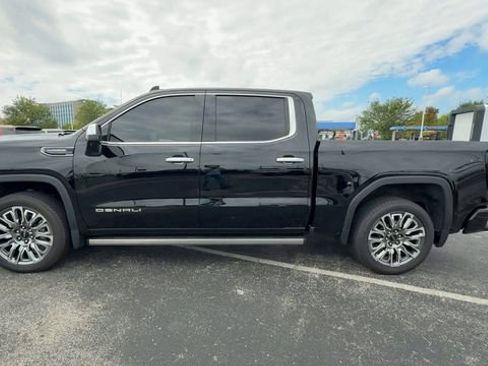 Used 2025 GMC Sierra 1500 Denali Ultimate AWD/4WD image 5