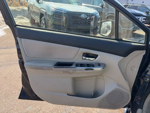 Used 2015 Subaru Impreza 2.0i Sport Premium image 12