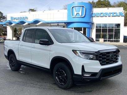 New 2025 Honda Ridgeline TrailSport+
