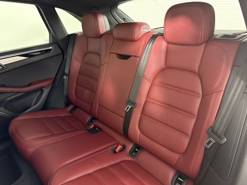 Certified 2023 Porsche Macan S w/ Premium Package Plus AWD/4WD image 22