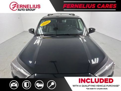 Used 2022 Toyota 4Runner SR5 Premium w/ Moonroof Package AWD/4WD image 10