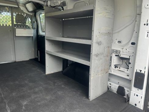 Used 2017 Ford Transit 250 250 3dr SWB Low Roof Cargo Van image 17