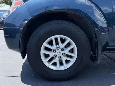 Used 2018 Nissan Frontier SV RWD image 29