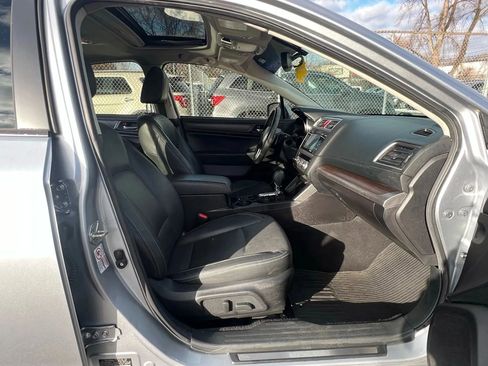 Used 2016 Subaru Legacy 2.5i Limited image 31