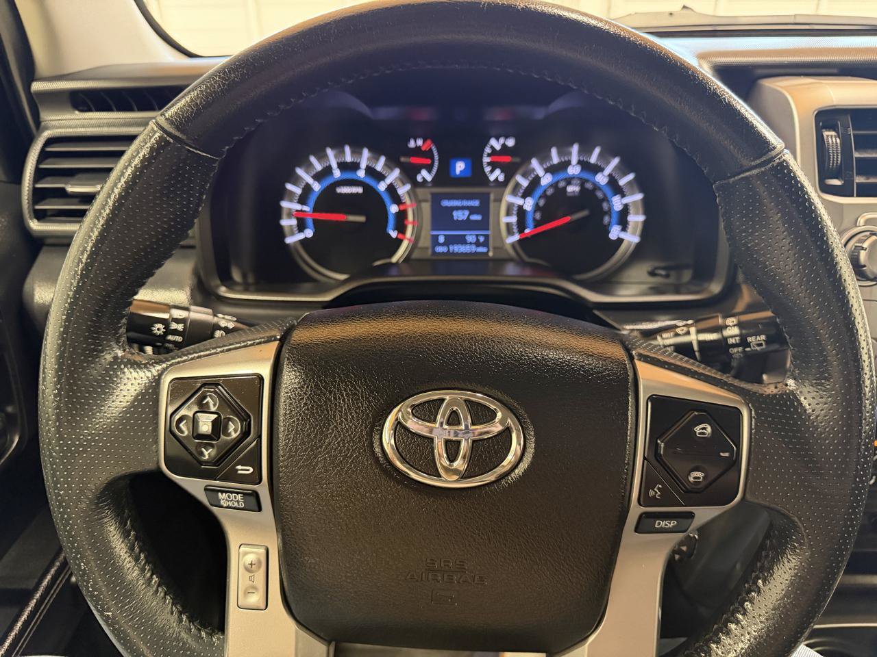 Used 2017 Toyota 4Runner Limited AWD/4WD image 14