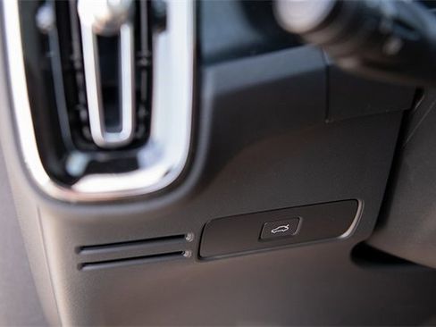 New 2024 Volvo C40 P8 Recharge Plus w/ Climate Package image 12