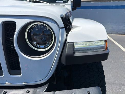 Used 2023 Jeep Wrangler Unlimited Rubicon w/ Xtreme 35 Tire Package AWD/4WD image 9
