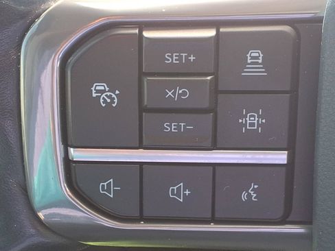 Used 2021 Ford F150 Limited AWD/4WD image 14