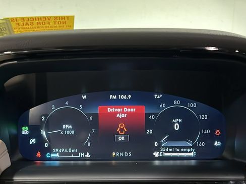 Used 2023 Lincoln Nautilus Reserve AWD/4WD image 19