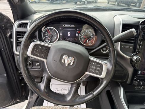 Used 2021 RAM 2500 Big Horn w/ Level 2 Equipment Group image 21