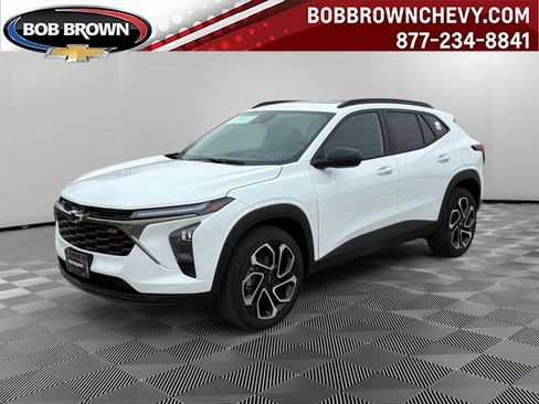 New 2026 Chevrolet Trax RS w/ Sunroof Package FWD image 1
