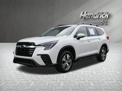Certified 2025 Subaru Ascent Premium w/ Popular Package #2 image 5