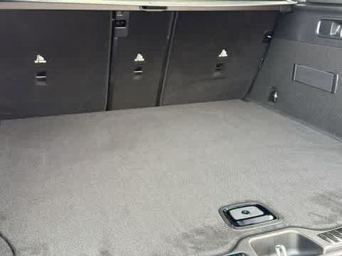 Certified 2026 Mercedes-Benz GLC 300 4MATIC image 27