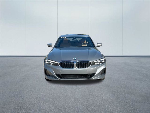 Used 2026 BMW 330i xDrive Sedan AWD/4WD image 5