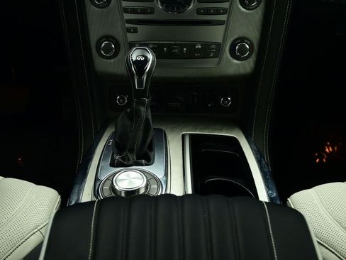 Used 2019 INFINITI QX80 Limited image 5