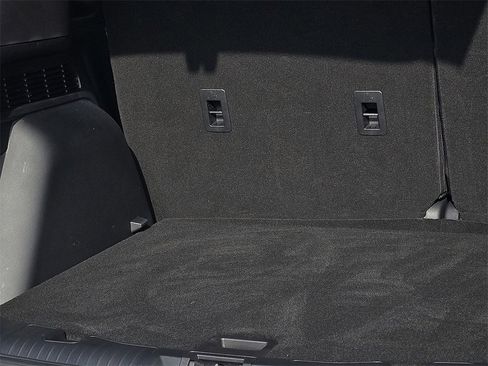 Used 2025 Ford Escape ST-Line w/ Tech Pack #1 image 8