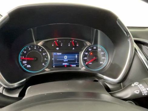 Used 2024 Chevrolet Equinox LT FWD image 28