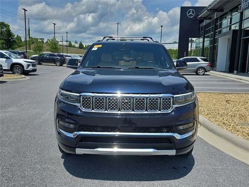 Used 2023 Jeep Grand Wagoneer Series III AWD/4WD image 9