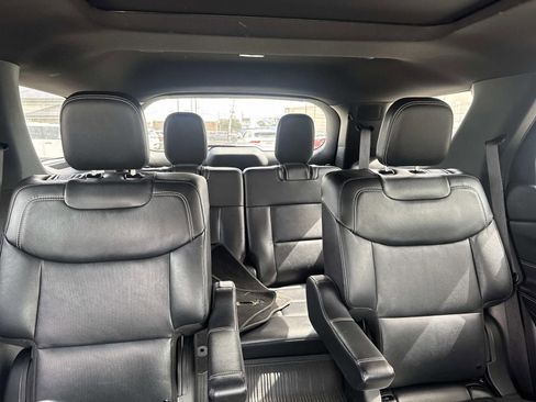 Used 2024 Ford Explorer ST w/ Equipment Group 401A image 9