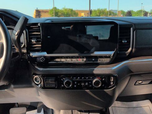 Used 2024 Chevrolet Silverado 1500 LT w/ Protection Package AWD/4WD image 27