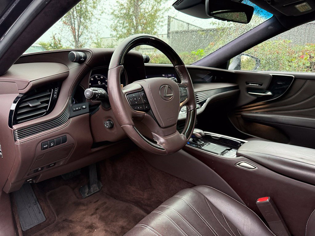 Used 2018 Lexus LS 500 w/ Luxury Package RWD image 9
