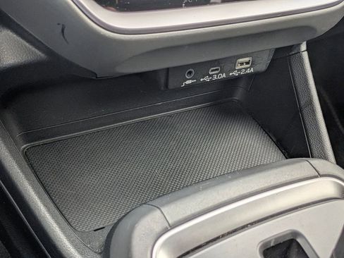 Used 2025 Subaru Crosstrek 2.0i Premium AWD/4WD image 27