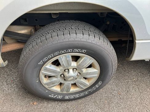 Used 2012 Ford F150 XLT w/ XLT Chrome Pkg RWD image 17