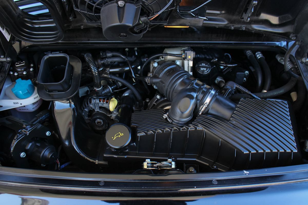 Used 2003 Porsche 911 GT3 RS image 30