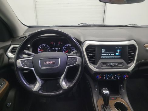 Used 2019 GMC Acadia SLE image 22