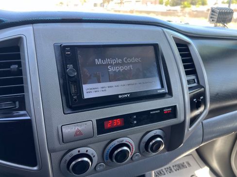 Used 2010 Toyota Tacoma PreRunner RWD image 40