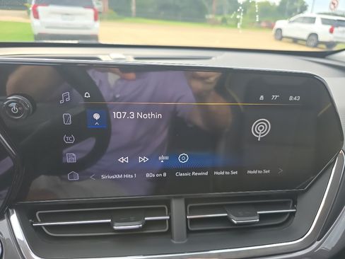 New 2026 Chevrolet Trax ACTIV w/ Driver Confidence Package FWD image 25