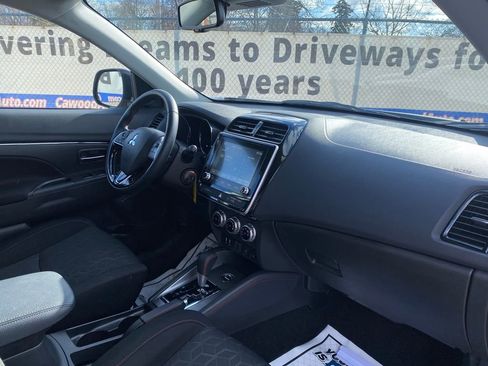 Used 2025 Mitsubishi Outlander Sport ES image 17