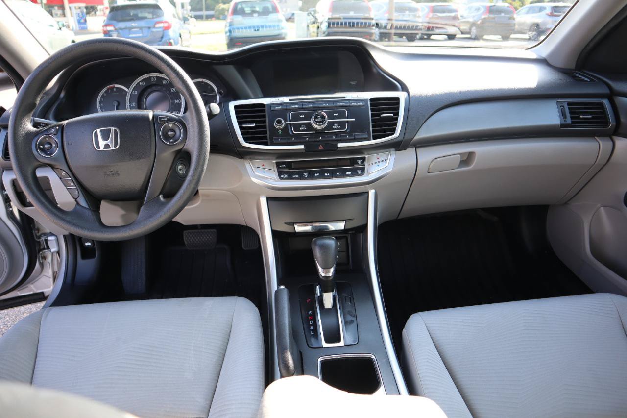 Used 2015 Honda Accord LX image 16