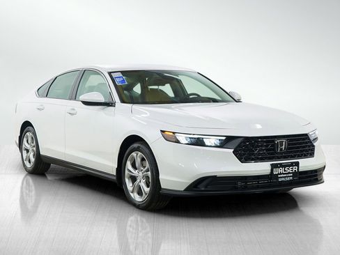 Used 2024 Honda Accord LX image 7