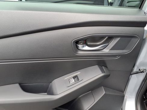 Used 2023 Honda Accord EX image 6