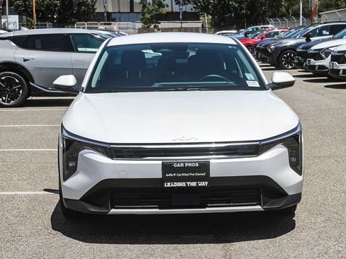 Certified 2025 Kia K4 GT-Line Turbo FWD image 3
