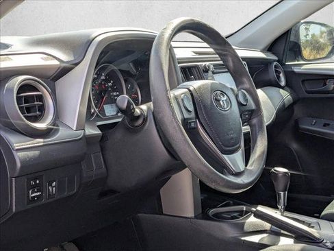 Used 2016 Toyota RAV4 LE image 2