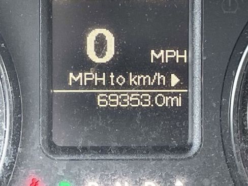 Used 2015 RAM 2500 SLT image 24