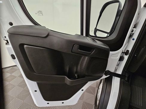 Used 2023 RAM ProMaster 2500 image 10