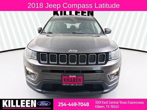 Used 2018 Jeep Compass Latitude w/ Cold Weather Group image 2