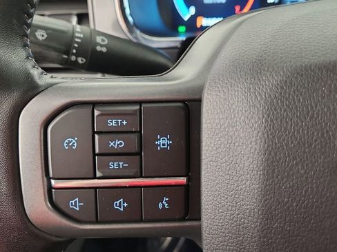 Used 2022 Ford F150 Lariat image 18