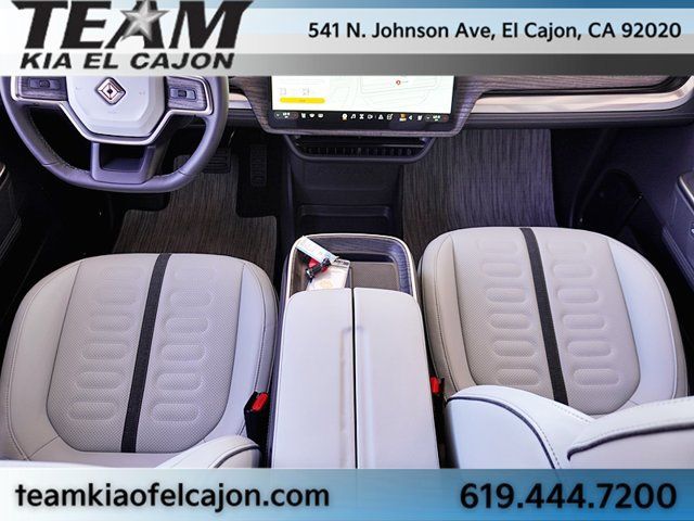 Used 2026 Rivian R1S Adventure Dual AWD/4WD image 26