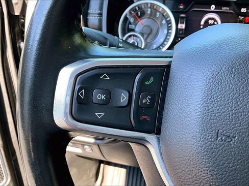 Used 2022 RAM 1500 Laramie AWD/4WD image 27