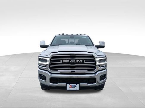 Used 2024 RAM 3500 Laramie w/ Towing Technology Group image 8