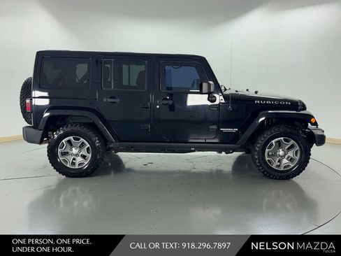 Used 2014 Jeep Wrangler Unlimited Rubicon w/ Connectivity Group AWD/4WD image 5
