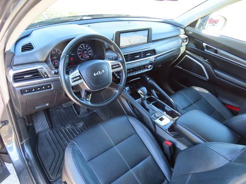 Used 2022 Kia Telluride EX AWD/4WD image 4