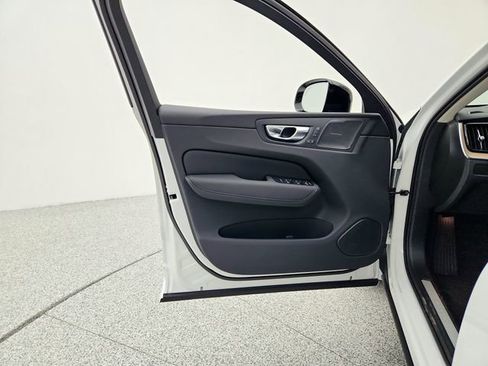 New 2026 Volvo XC60 B5 Plus w/ Climate Package PRO image 23
